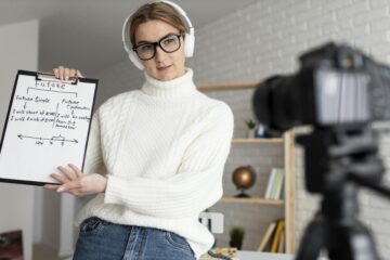 How to Create a UGC Portfolio That Attracts Brands (Even if You’re Just Starting Out)